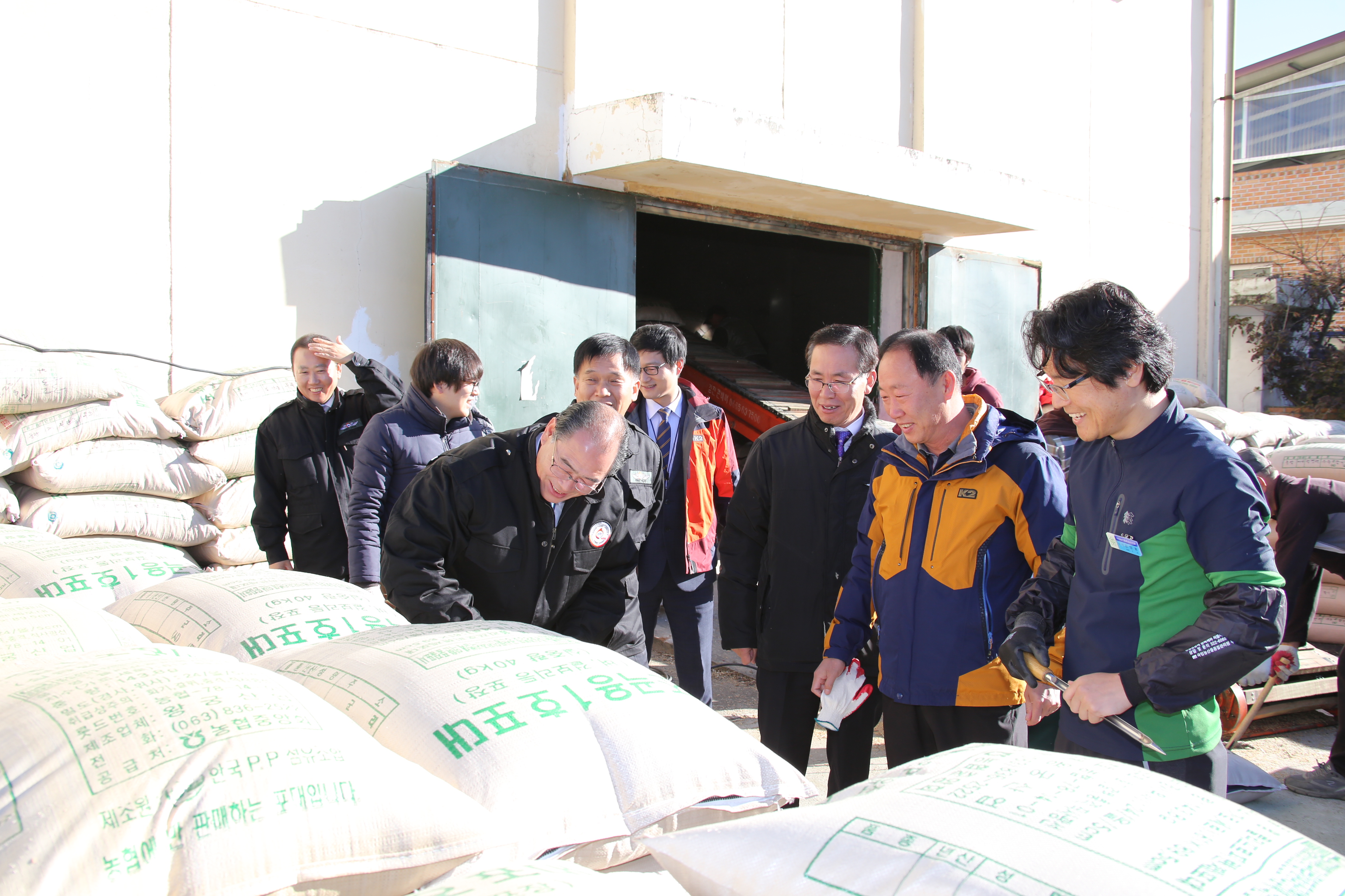 2014.11.04. 2014년산 공공비축미곡 매입현장-황정수 무주군수