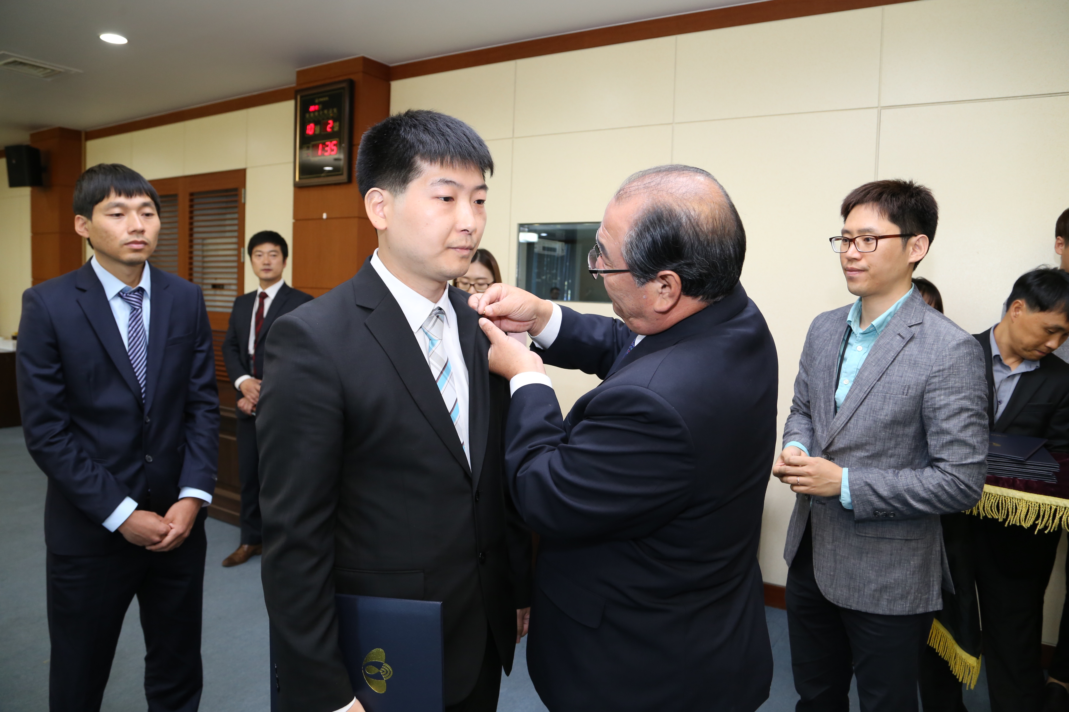 2015.10.02. 부모님과 함께하는 신임공무원 임용식