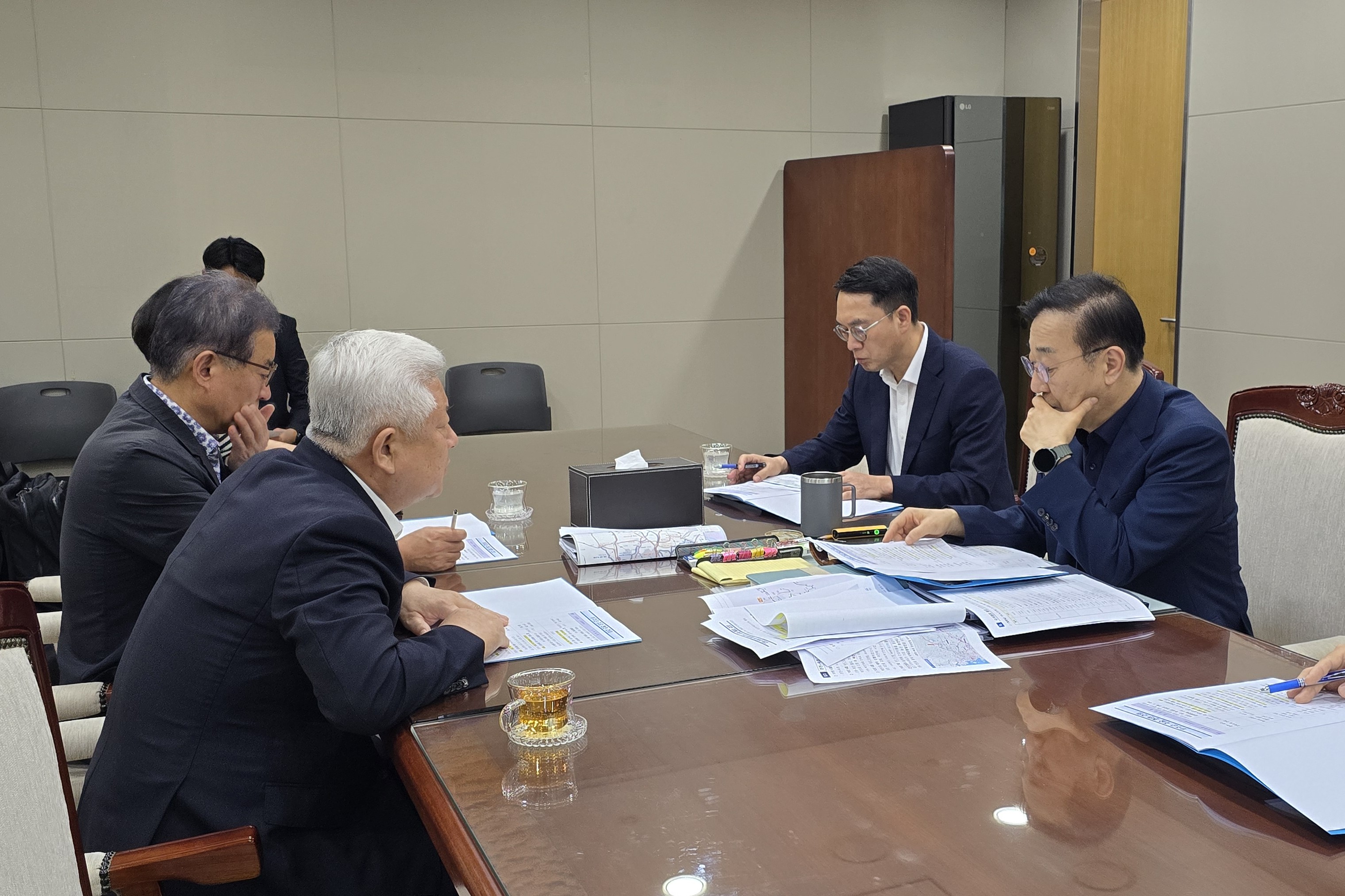 2025.09.08. 황인홍 무주군수 핵심 SOC 사업 관련 김윤덕 국토부장관 면담