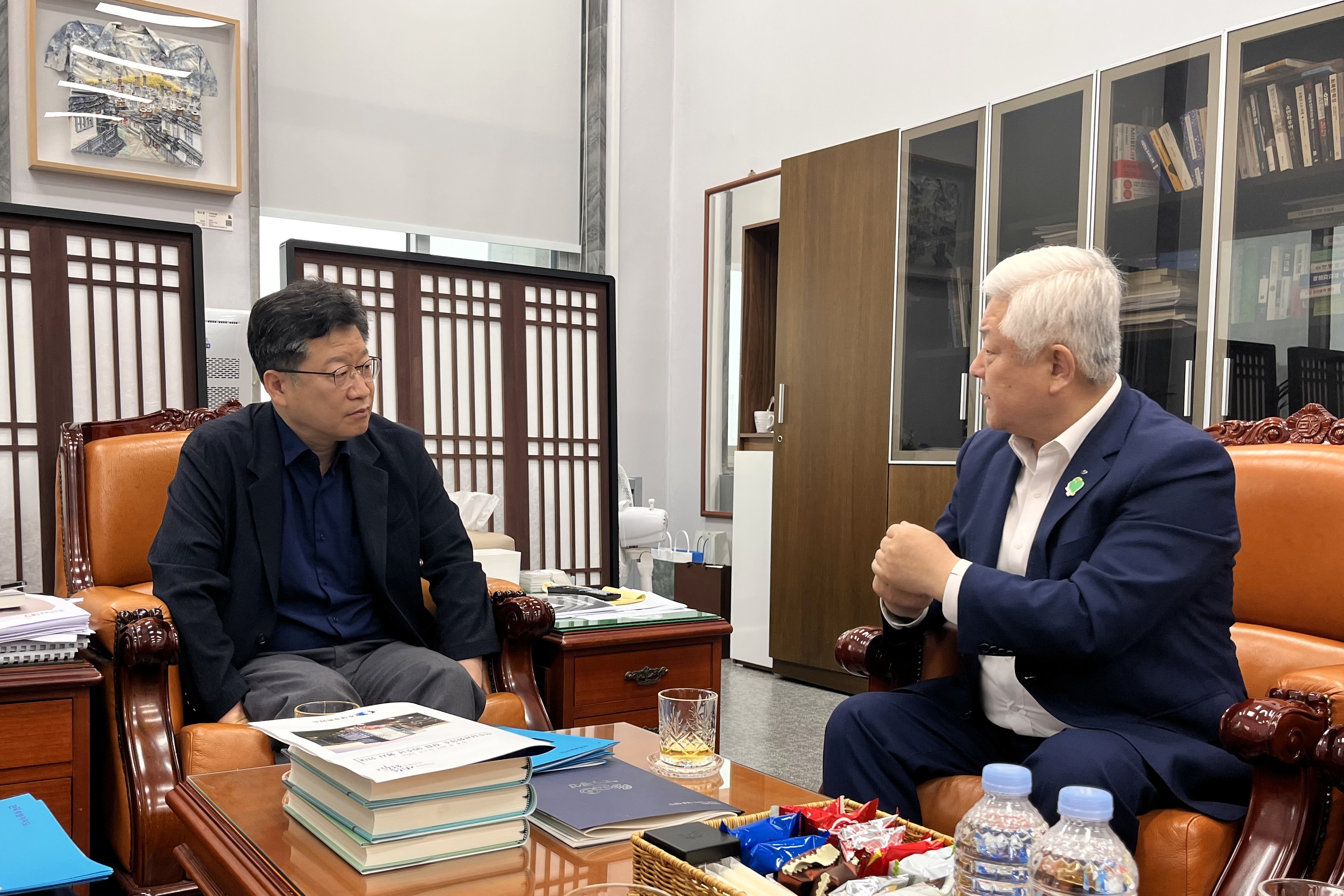 2025.08.14. 황인홍 무주군수 국회 안호영의원 방문