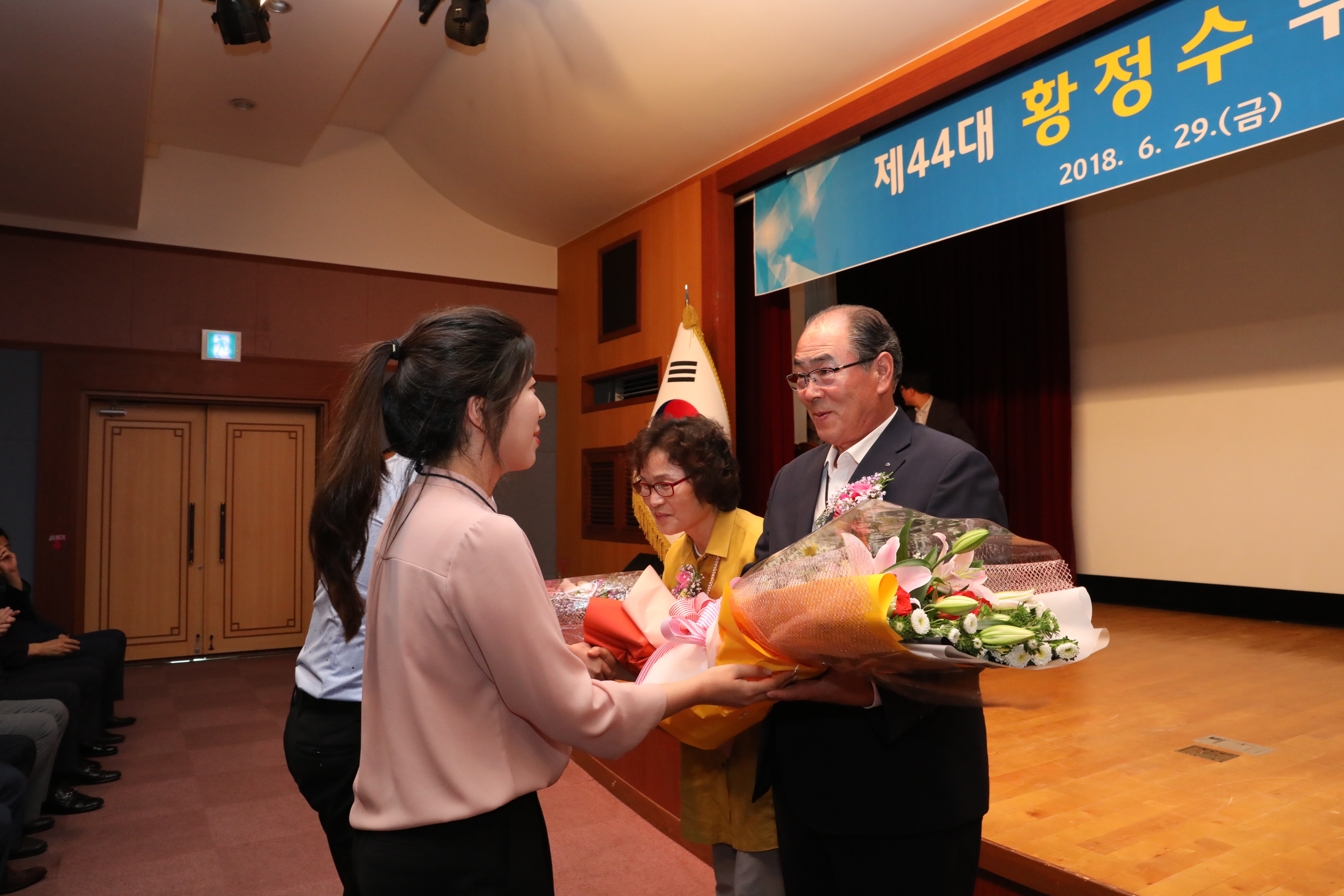2018.06.29. 황정수 무주군수 이임 충혼탑 참배