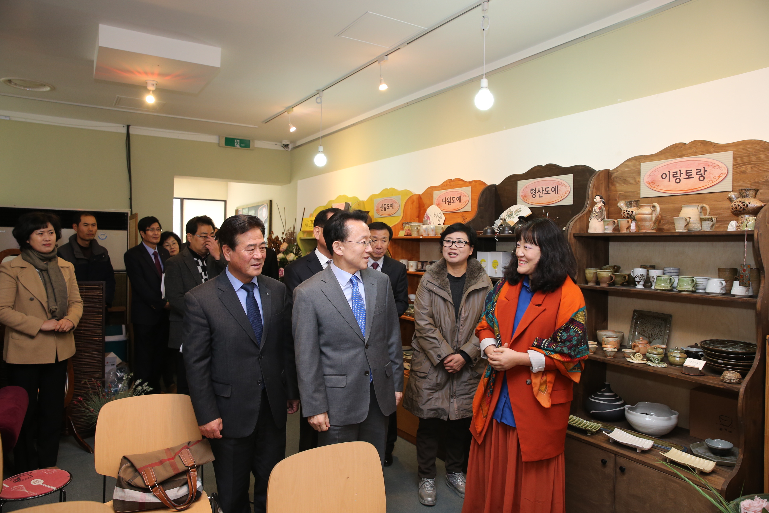 2014.02.26. 2014. 김완주 도지사 방문(협동조합 공간)