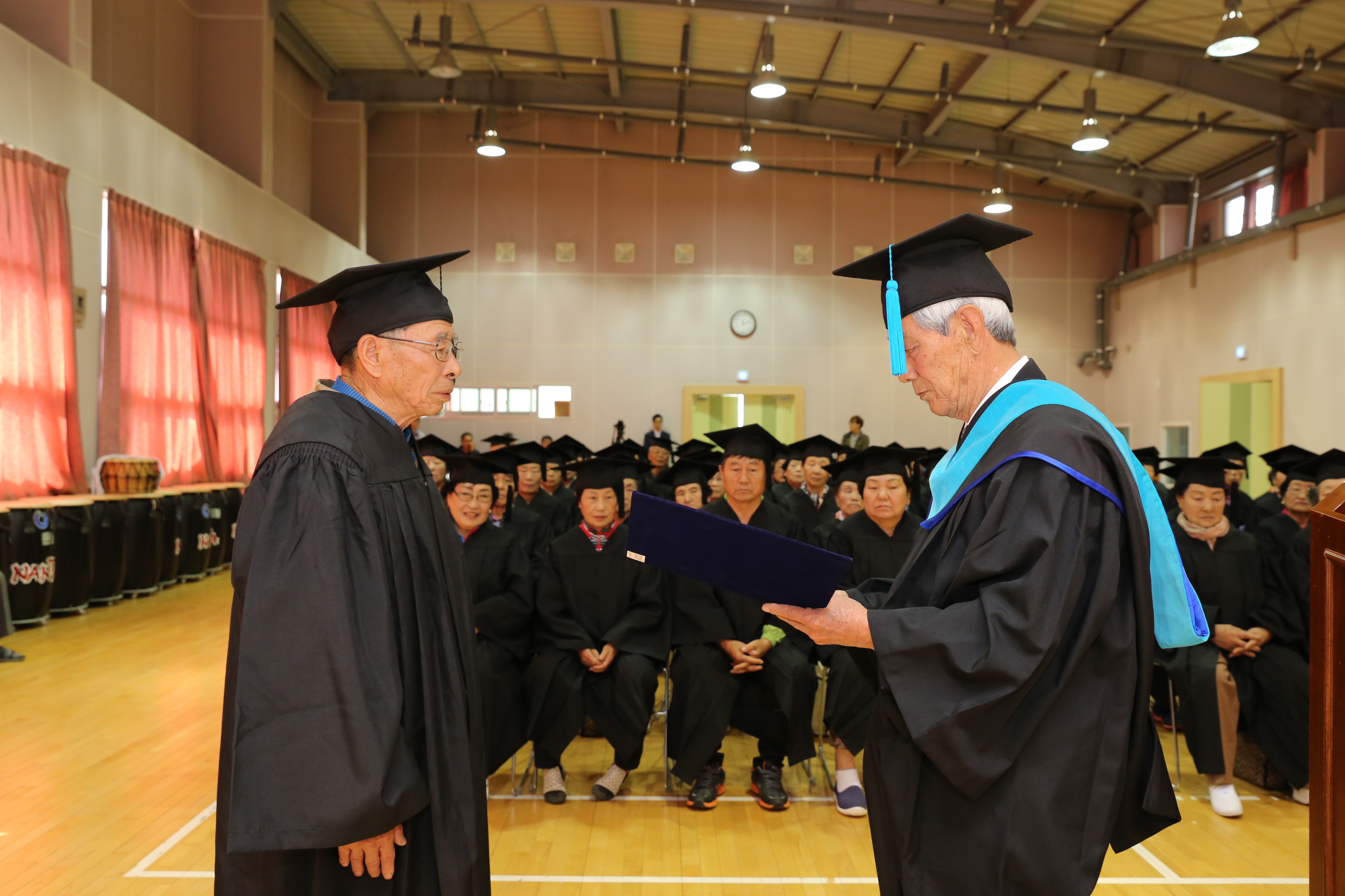 2015.10.28. 제14기 무주군 노인대학 졸업식