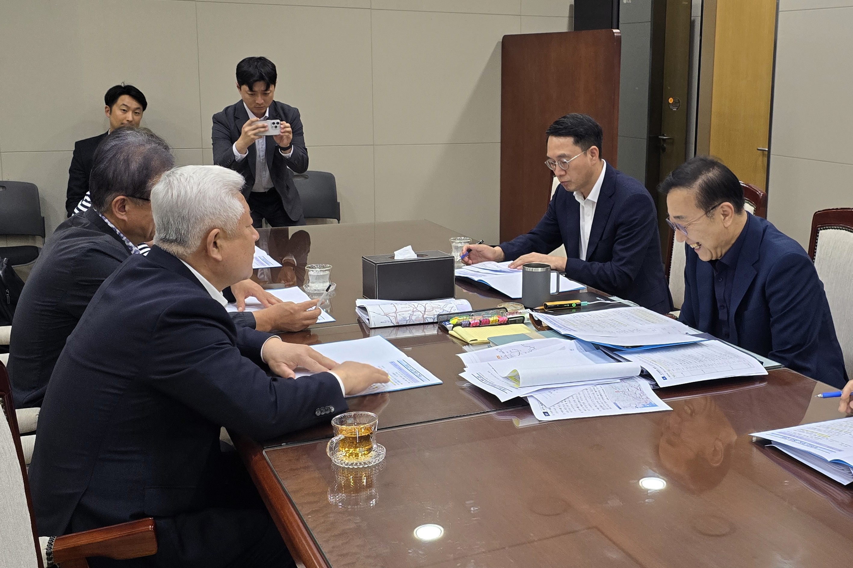 2025.09.08. 황인홍 무주군수 핵심 SOC 사업 관련 김윤덕 국토부장관 면담