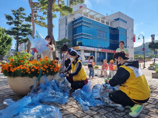 공동육아나눔터와 건강한가정조성 부모교육 We can do it 플로깅실시 안내